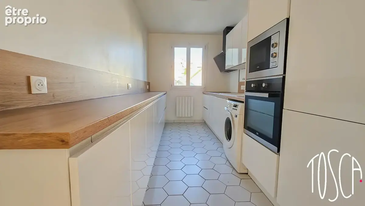 En plein coeur du centre ville  de thiais -  4 pieces - 81 m² - parking - cave - balcon - photo 4