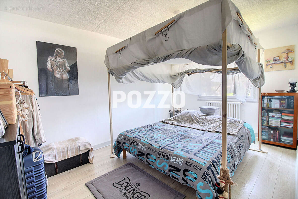 VENTE : appartement F3 (71,92 m² Carrez) à GRANVILLE - photo 6