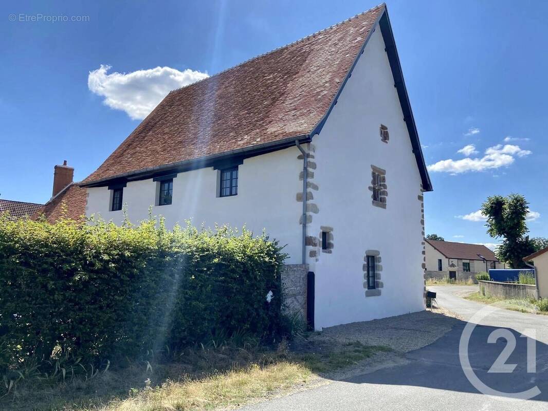 Maison à BRESSOLLES