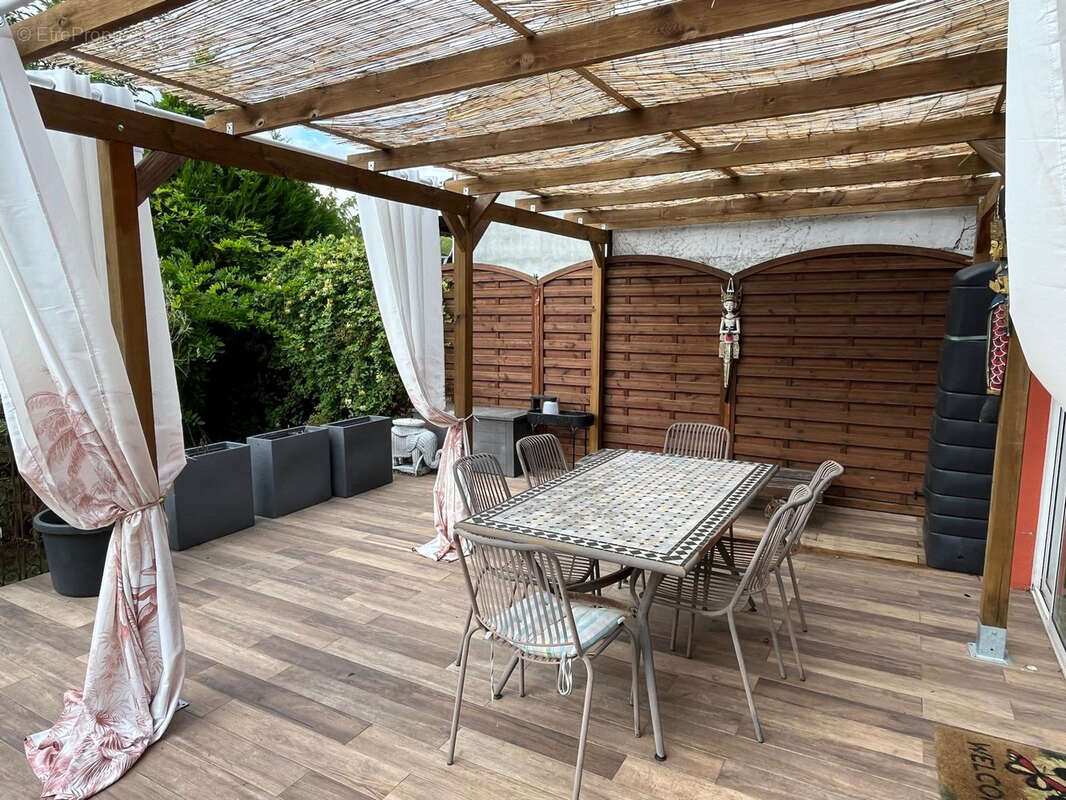 Maison à BROU-SUR-CHANTEREINE