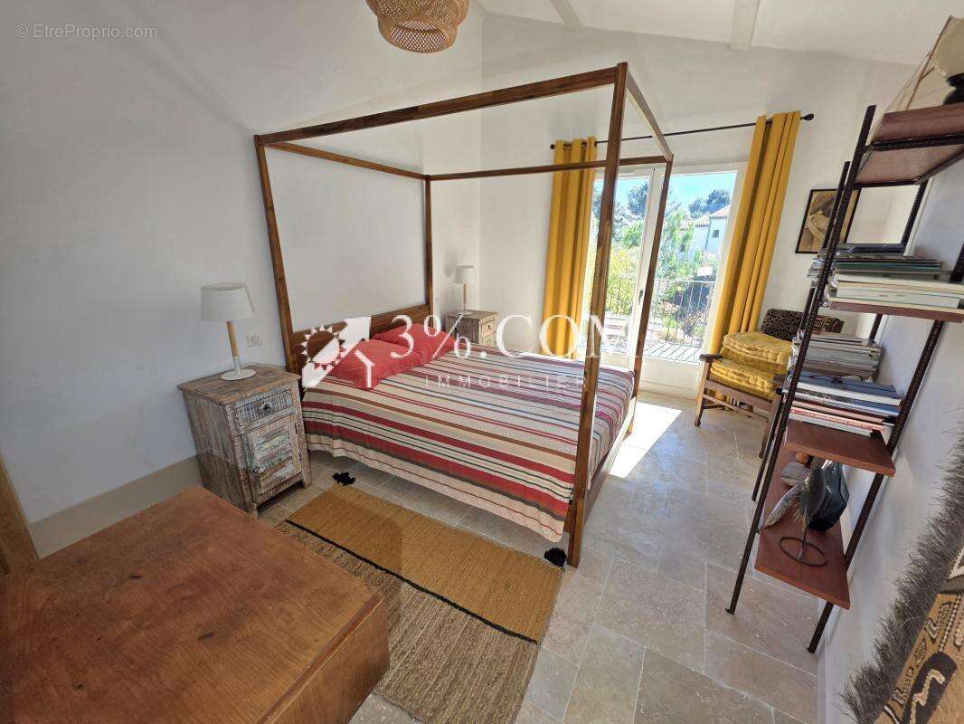 Maison à SAINT-RAPHAEL