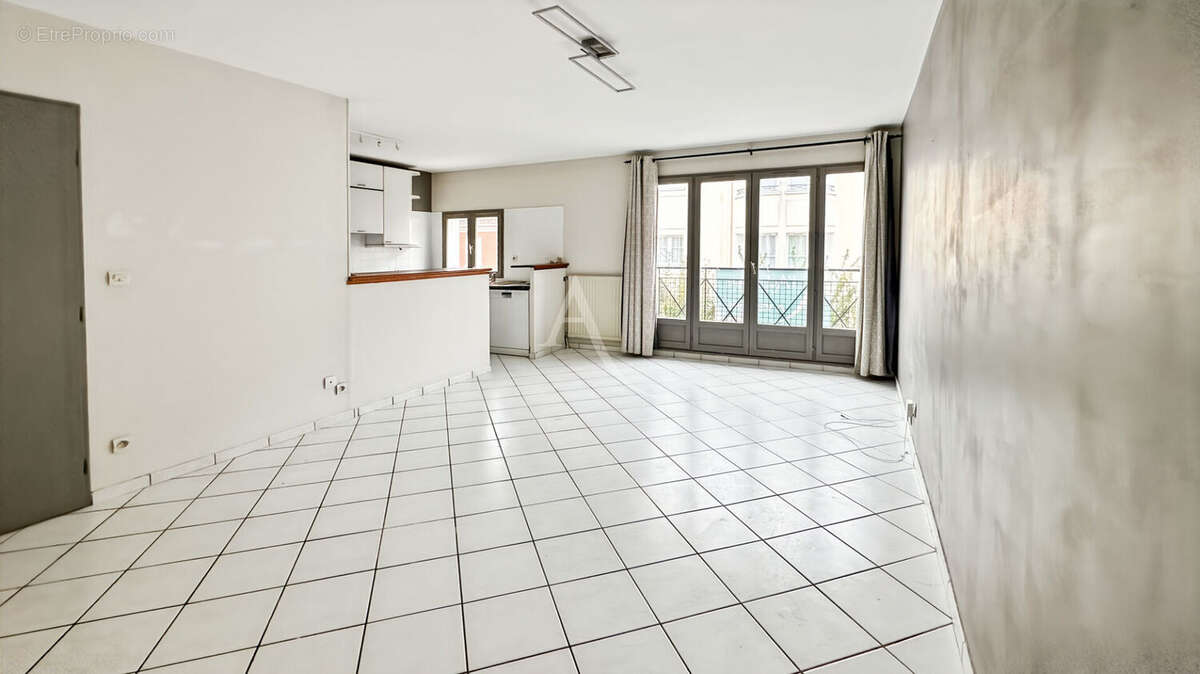 Appartement à COURDIMANCHE