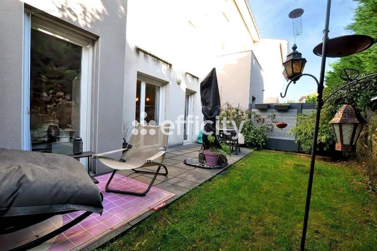 Appartement à FEYZIN