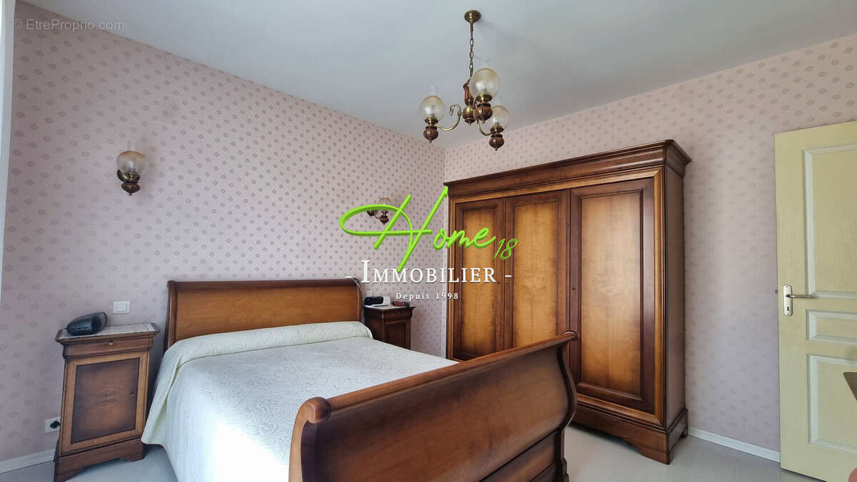 Maison à SAINT-MICHEL-DE-VOLANGIS