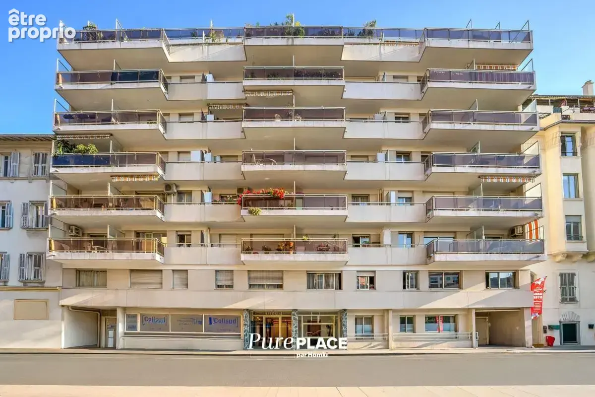 Nice Libération, 3 pièces 74 m², dernier étage, terrasses, parking - photo 12