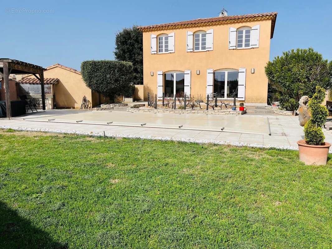 Photo 3 - Maison à SORGUES