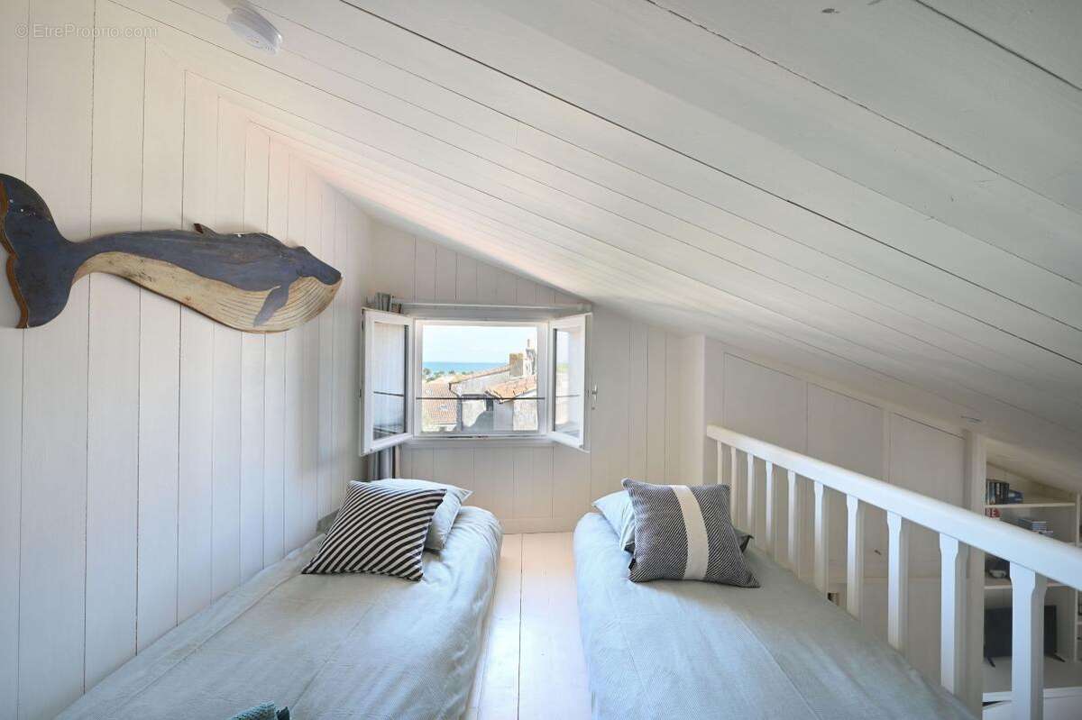 Maison à SAINT-MARTIN-DE-RE