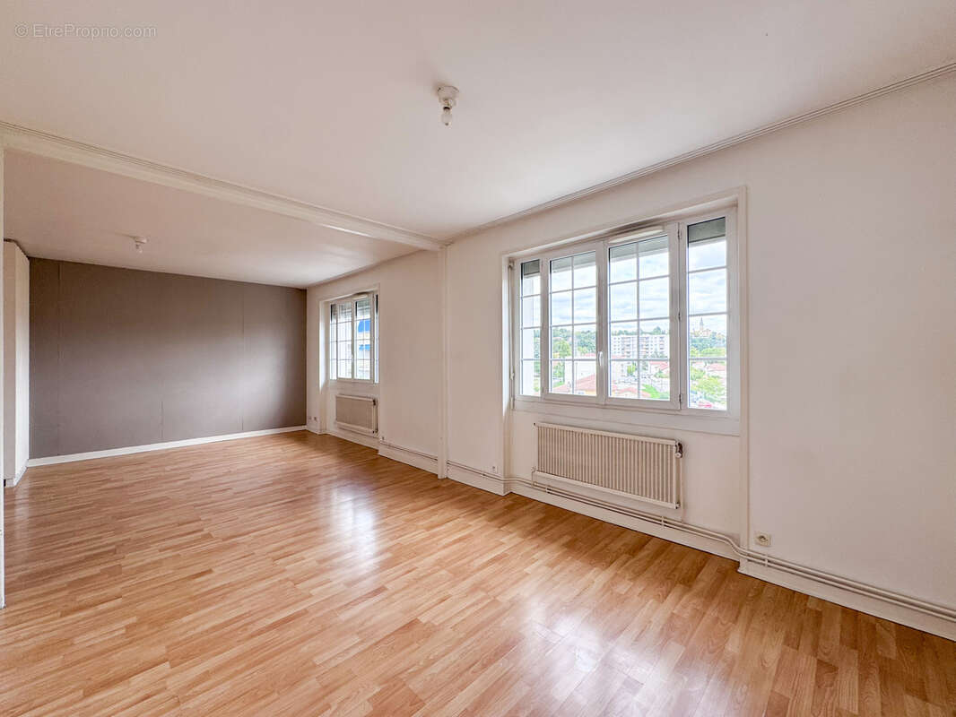 Appartement à ROUSSILLON