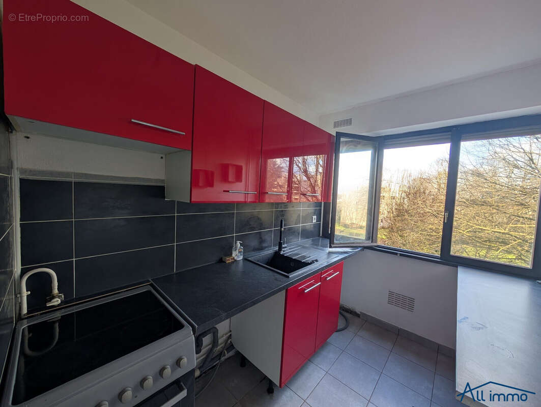 Appartement à CHENNEVIERES-SUR-MARNE
