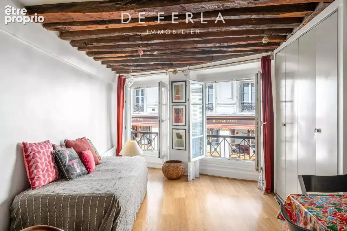 Appartement à PARIS-11E