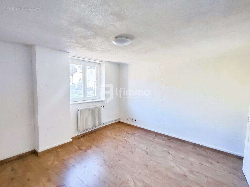 Maison + Dépendance avec Appartement à Willer-sur-Thur(68760) - photo 7