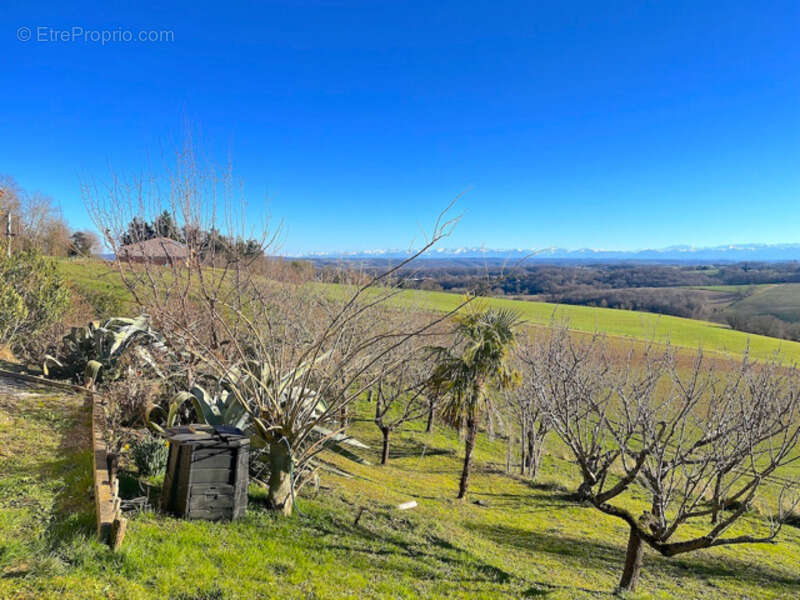 Maison à SAINTE-DODE
