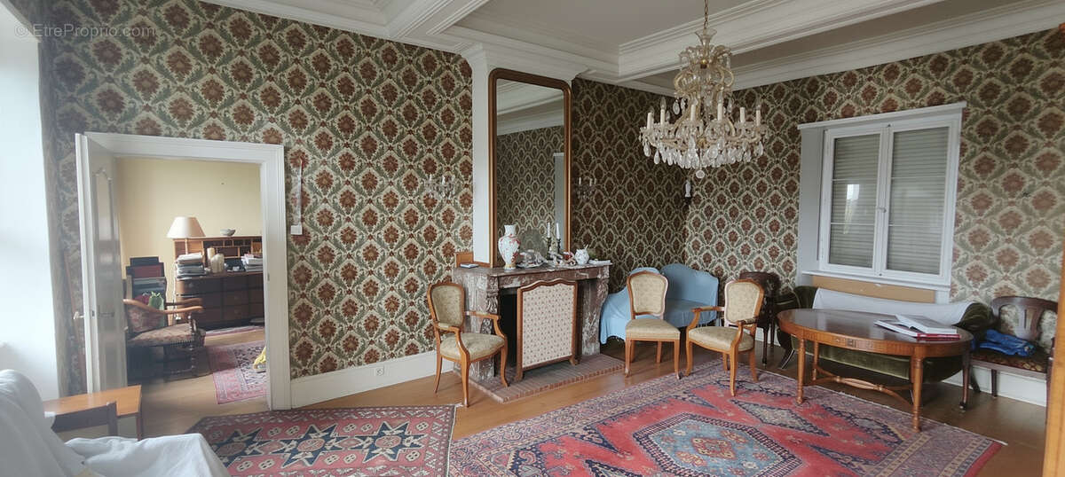 Appartement à PUTTELANGE-AUX-LACS