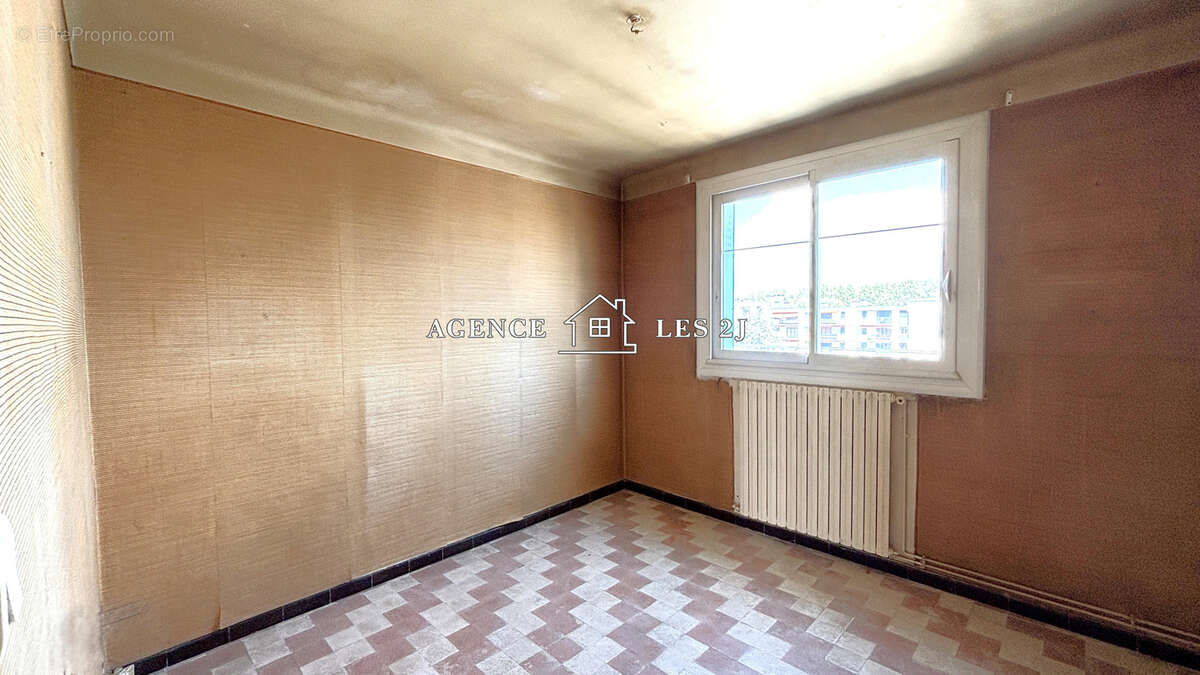 T4 Saint Barnabé - photo 8
