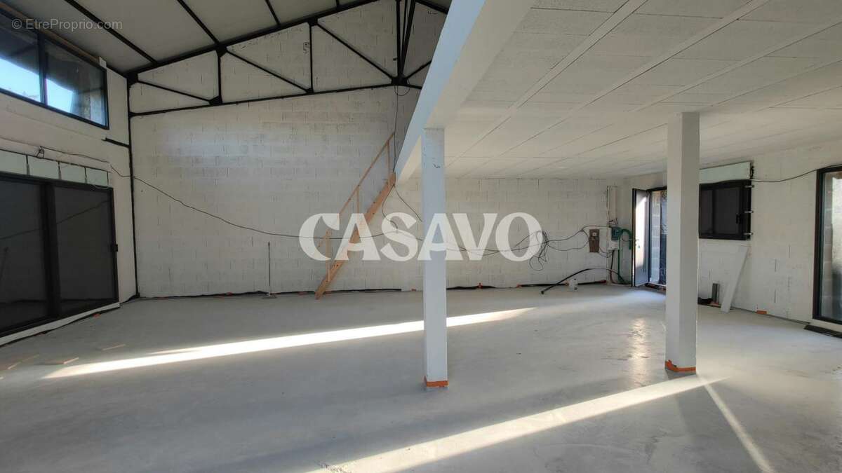 Vente Loft 1 pièce de 170m² - 44340 Bouguenais - photo 8