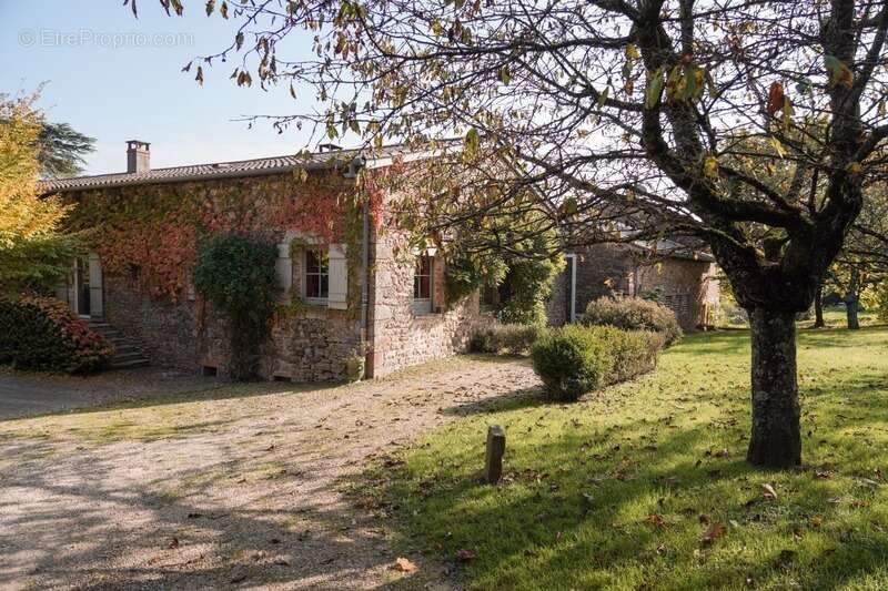 Maison à vendre 8 pièces proche de MACON (71) - photo 15