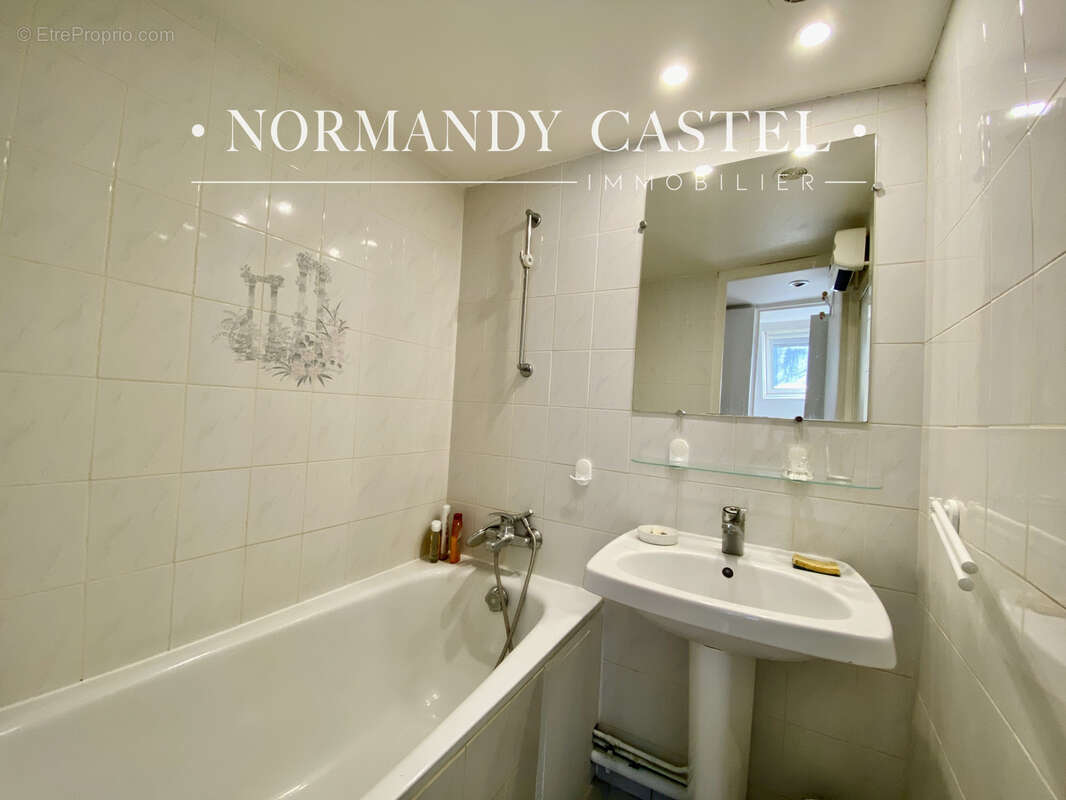 Appartement à TROUVILLE-SUR-MER