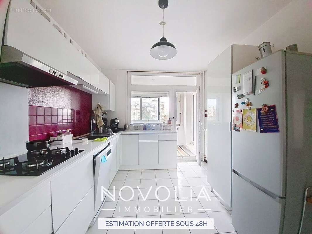 Appartement à LYON-8E