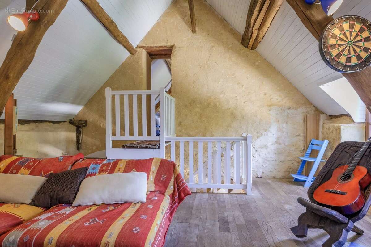 Charmante maison en pierre du Périgord avec piscine et vue sur la campagne - photo 6