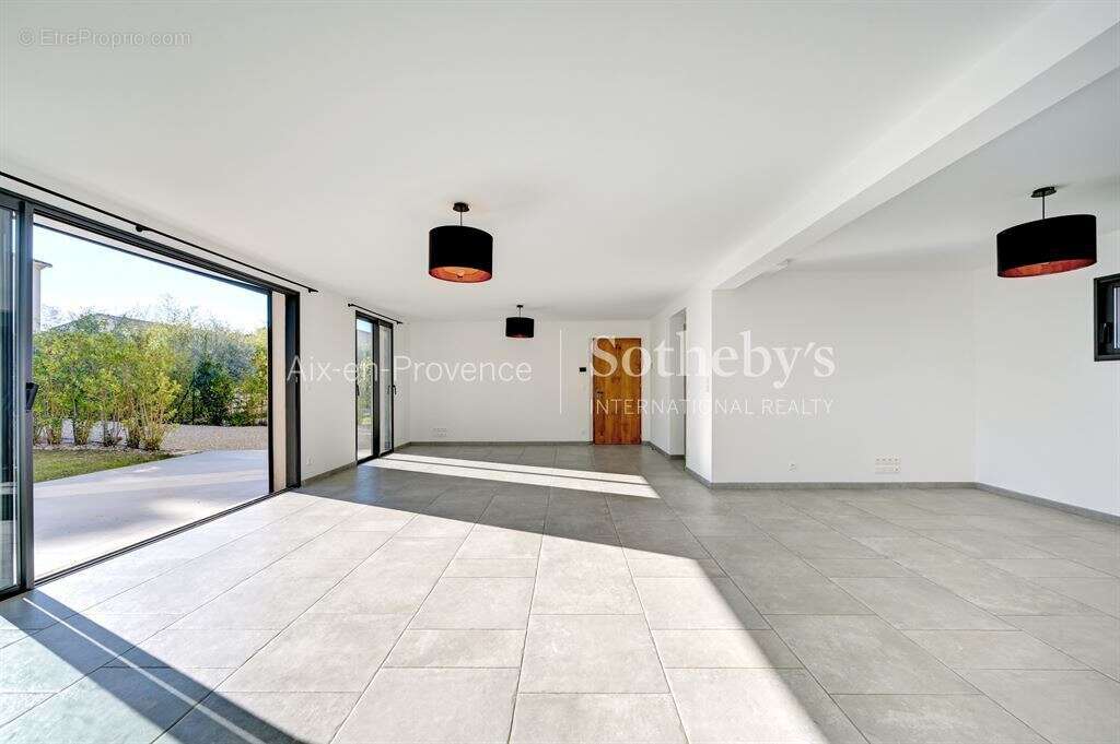 Maison à AIX-EN-PROVENCE