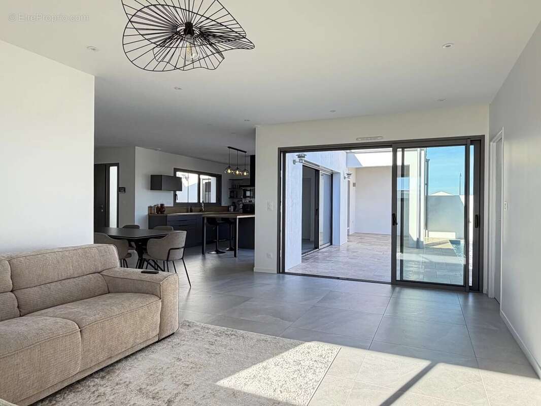 Maison à LA ROCHELLE