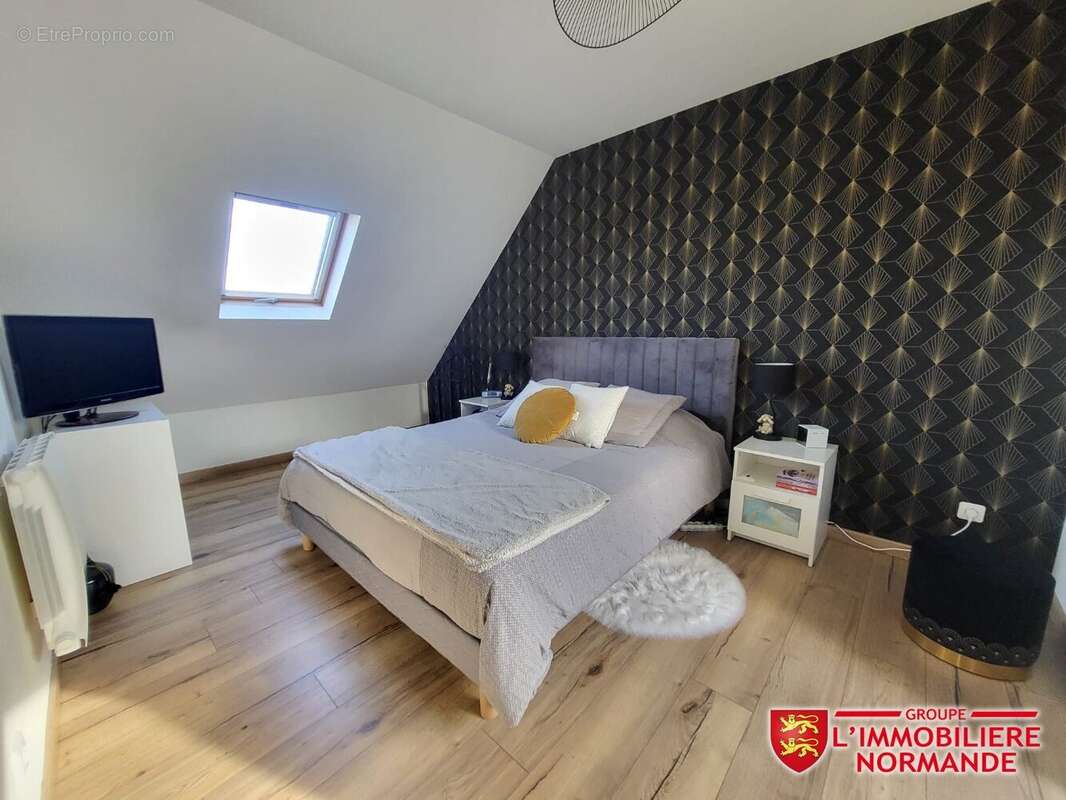 Maison à BONNIERES-SUR-SEINE