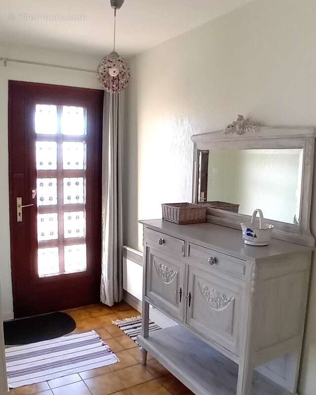 Maison à AMBARES-ET-LAGRAVE