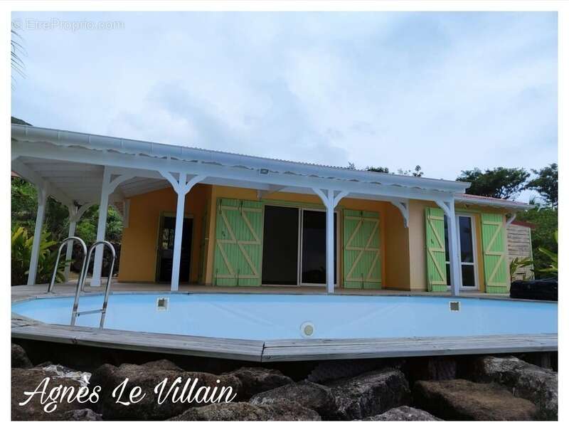 Maison à TERRE-DE-BAS