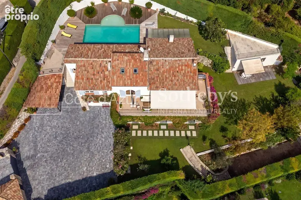 Golfe Juan, villa provençale contemporaine avec piscine et vue mer panoramique - photo 4
