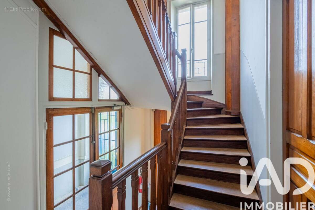 Photo 8 - Appartement à VERSAILLES