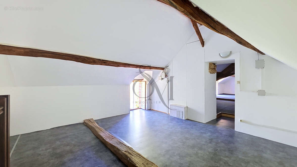 Maison à PERS-EN-GATINAIS