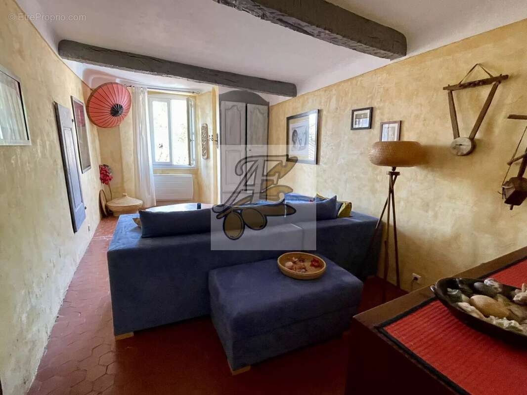 Appartement à SEILLANS