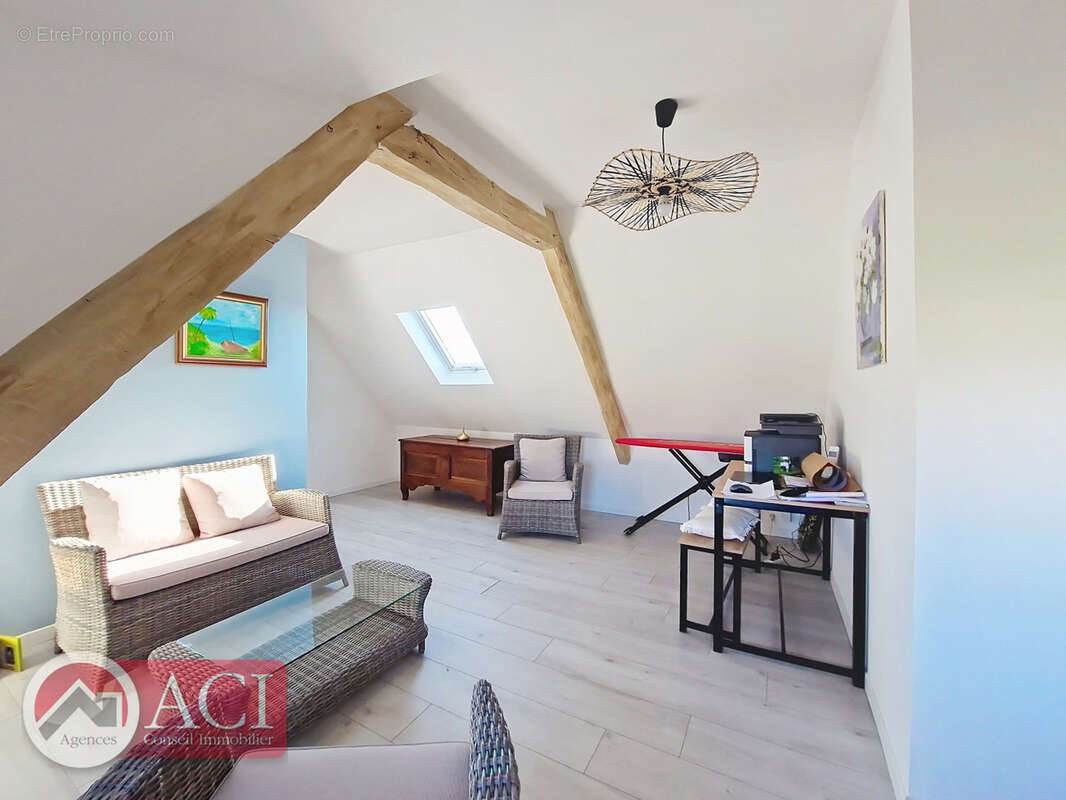 Maison à MAGNY-EN-VEXIN