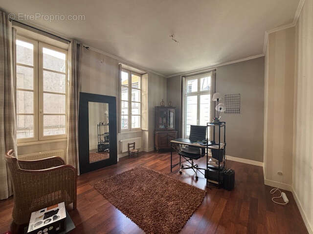 Appartement à AUTUN