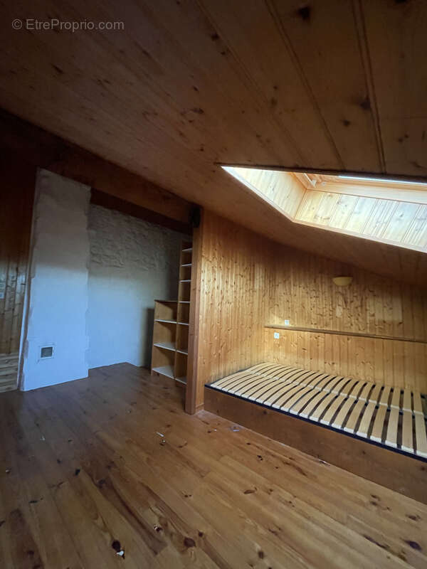 Maison à SAINT-MARTIN-LE-VIEIL