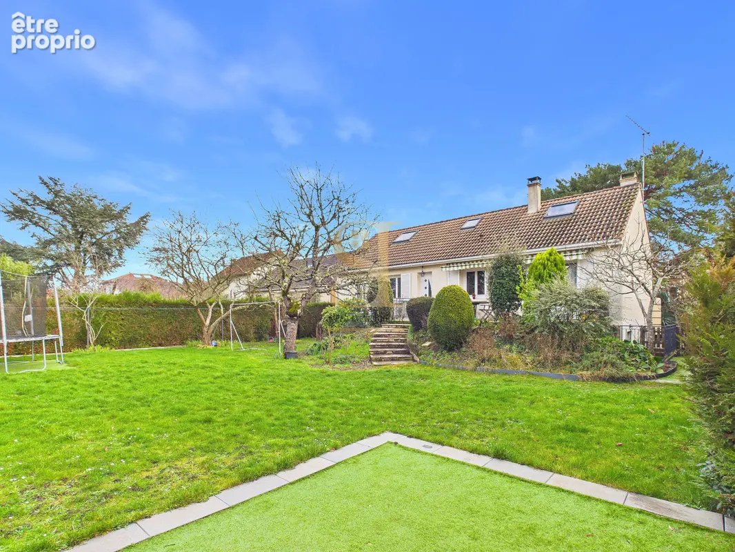 Maison 7 pièces 140 m² à vendre à Montgeron (91230) - photo 2