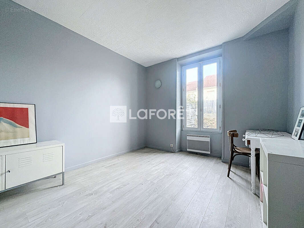 Appartement à CHAMPIGNY-SUR-MARNE