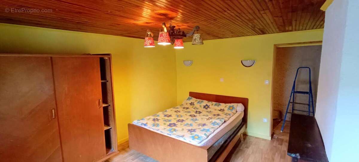 Maison de campagne avec dépendances ? Marchamp (01680) - photo 8