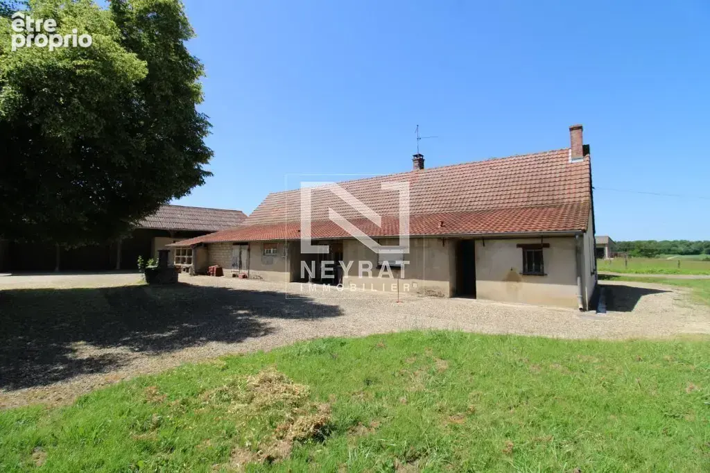longère 3/4 chambres, dépendances et parcelle de 6785 m² - photo 4