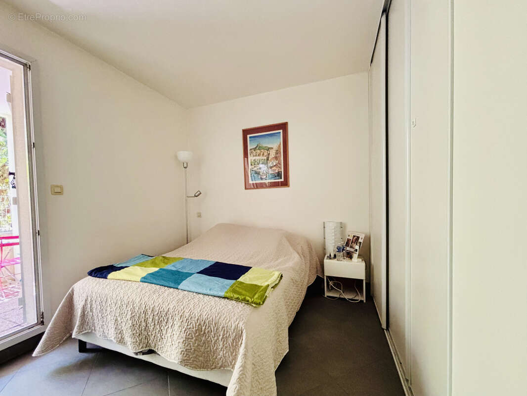 Aubagne (13) : appartement 2 pièces 53m2+ 34m2 Terrasse - photo 7