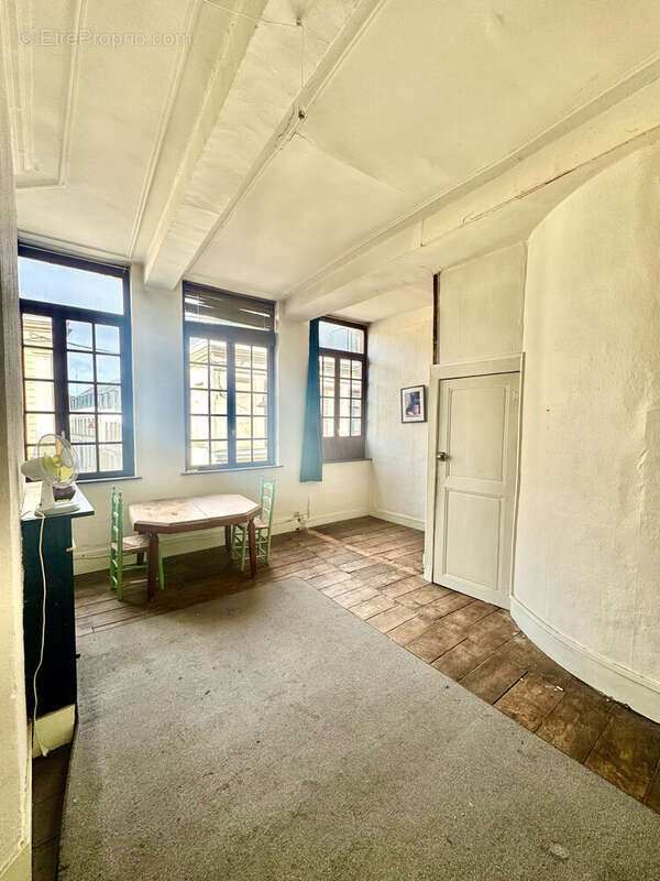 Appartement à VALENCIENNES