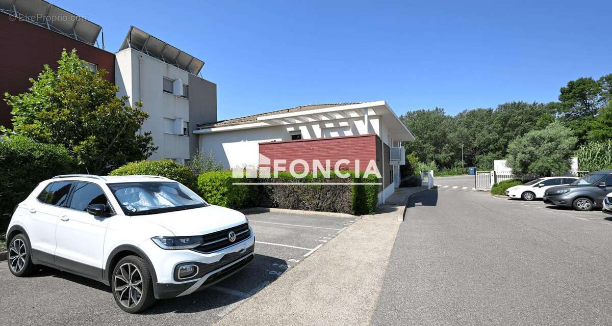 Appartement à SAINT-MARTIN-DE-CRAU