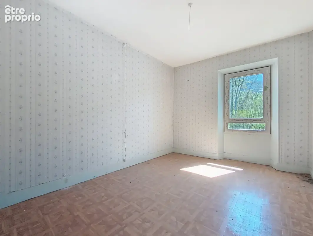 Maison de 150 m2 à personnaliser au coeur de Cusy - Jardin et stationnements - photo 8