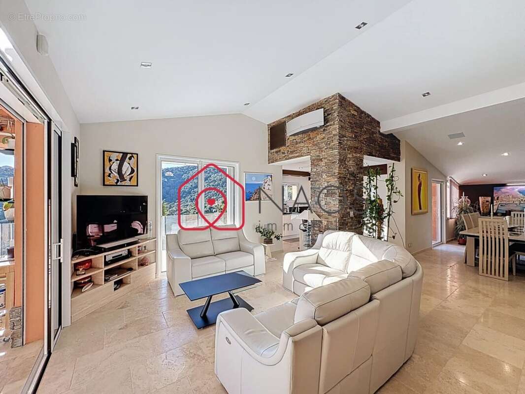 Maison à CAVALAIRE-SUR-MER