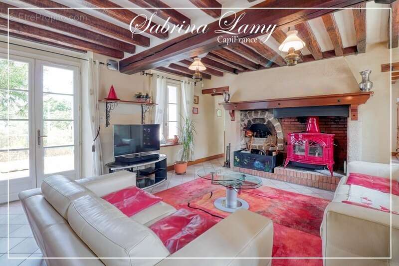  À Vendre : Élégante Propriété de Prestige en Pierre Meulière - 214 m² sur 2508 m² de Terrain - 5 chambres - photo 6