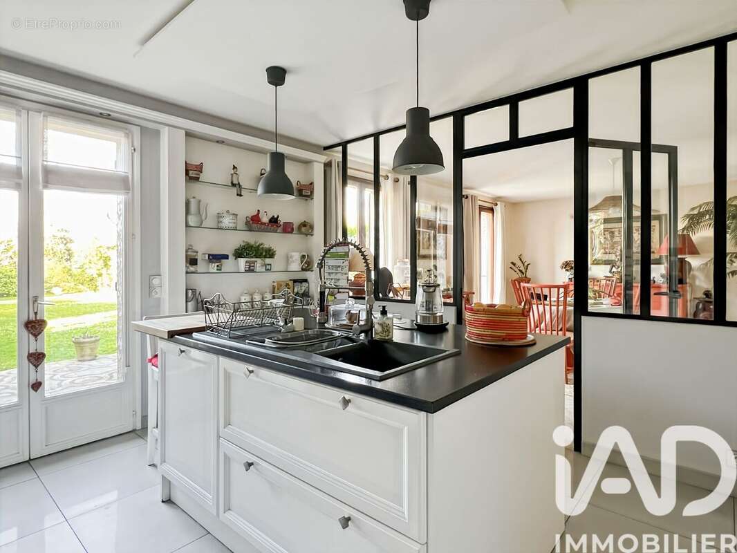 Photo 4 - Maison à PONTAULT-COMBAULT