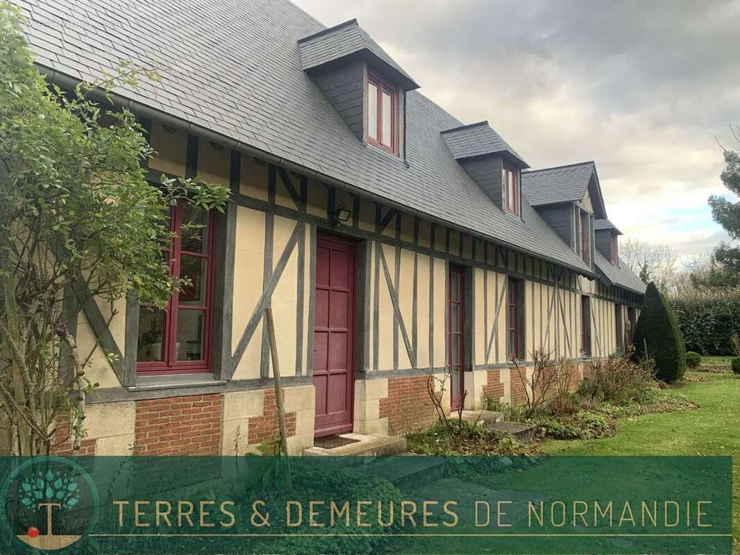 Maison à PONT-L&#039;EVEQUE