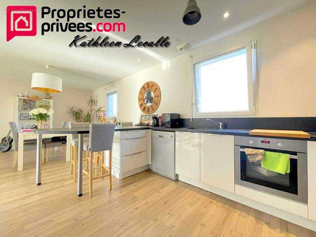 Maison à LA TURBALLE