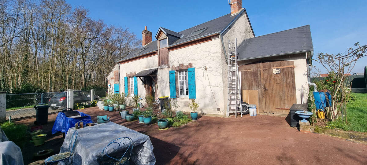 Maison à CLOYES-SUR-LE-LOIR