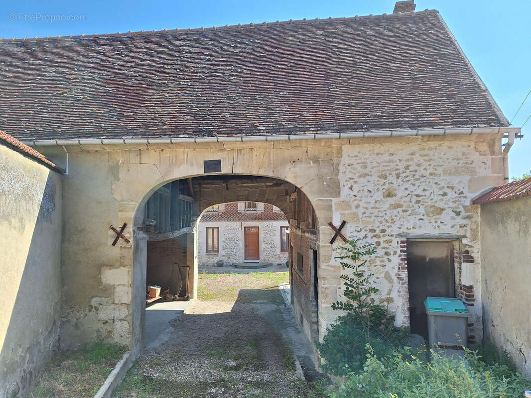 Enorme potentiel !! Au calme ! - photo 31